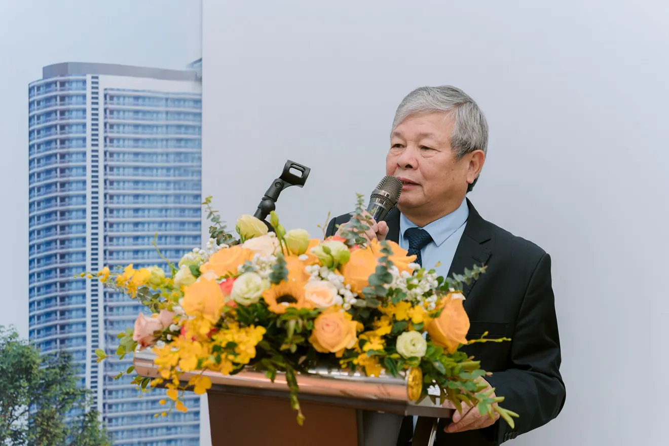 Chủ Tịch PHẠM ANH SƠN 